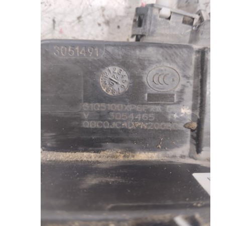 Замок двери передний левый