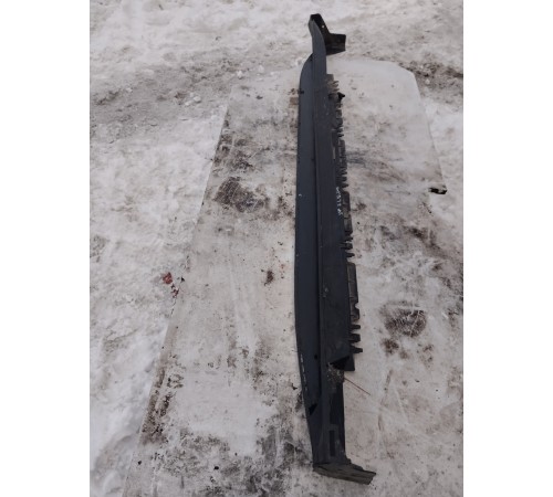 Подножка порога (правая)