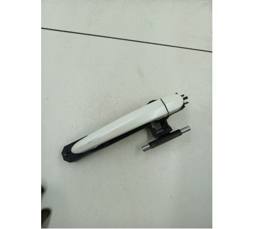 Ручка двери задняя правая наружная