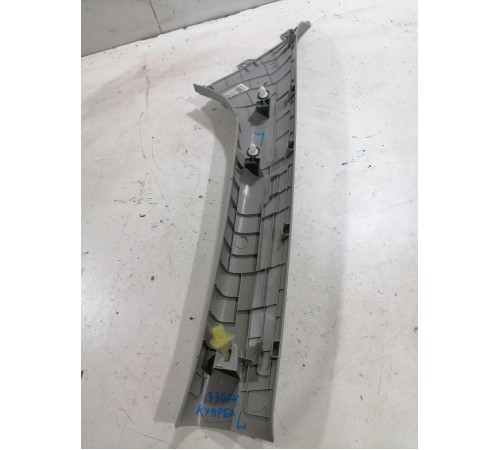 Накладка стойки лобового стекла левая