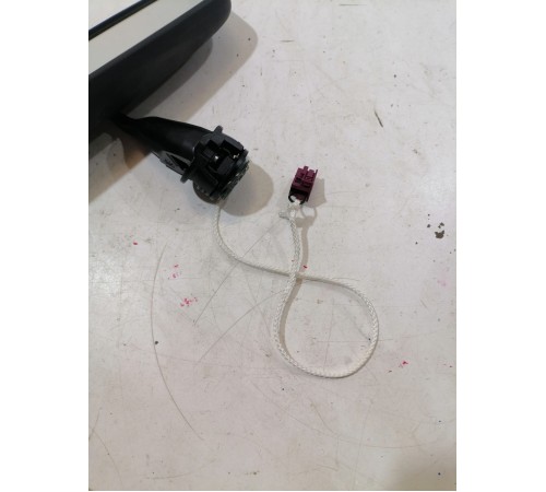 Зеркало заднего вида салонное