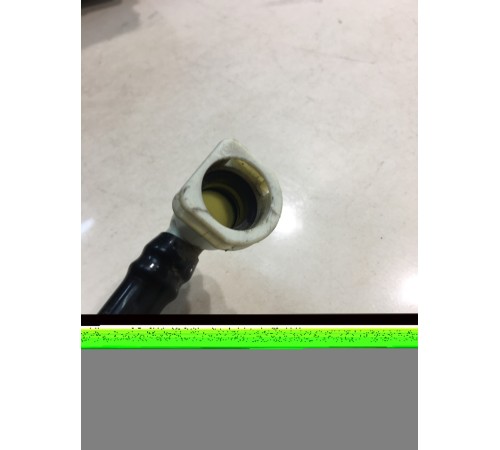 Трубка топливная