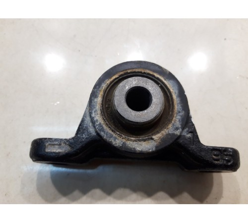 Опора двигателя (задняя)