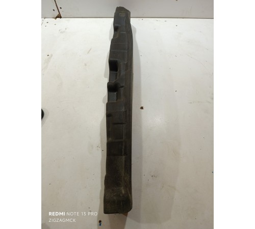 Уплотнитель крыла передний правый