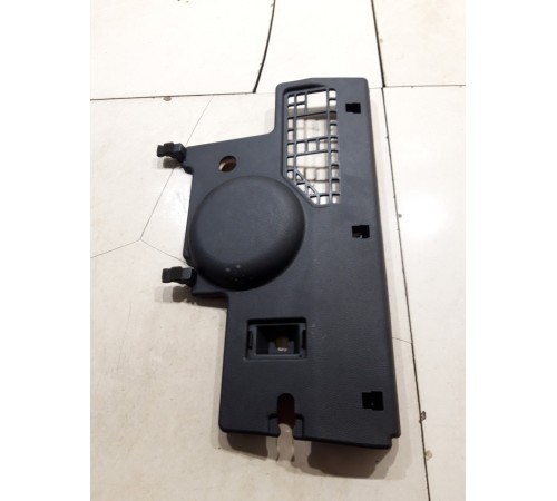 Накладка торпедо нижняя левая