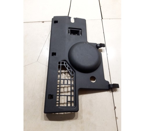 Накладка торпедо нижняя левая