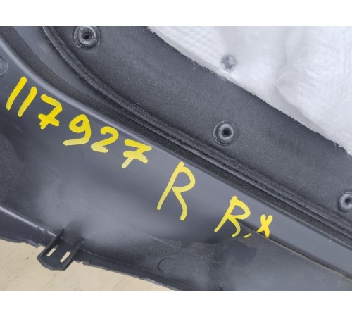 Обшивка багажника правая