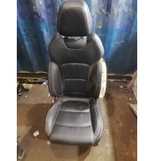 Сиденье переднее левое