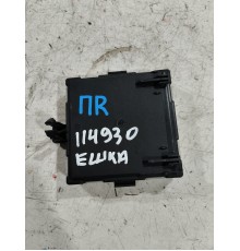 Блок управления двери передний правый