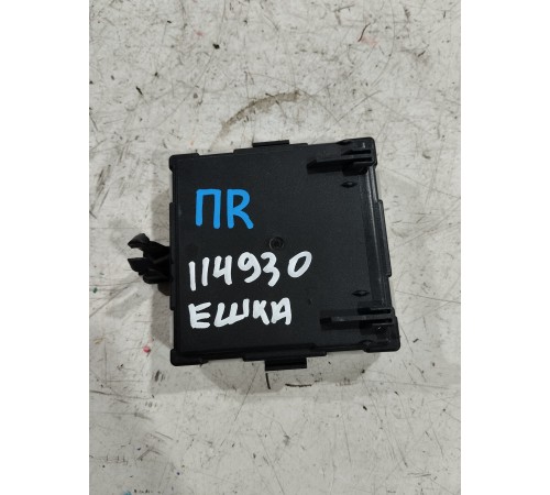 Блок управления двери передний правый