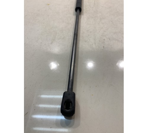 Амортизатор капота (правый)