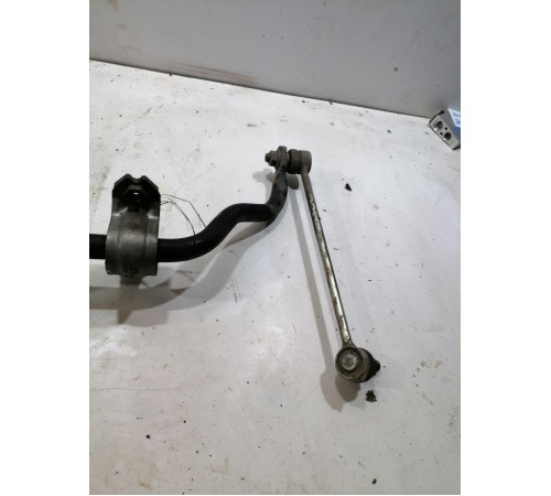 Стабилизатор передний