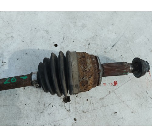 Привод (полуось) передний левый