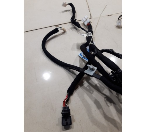 Электропроводка крышки багажника