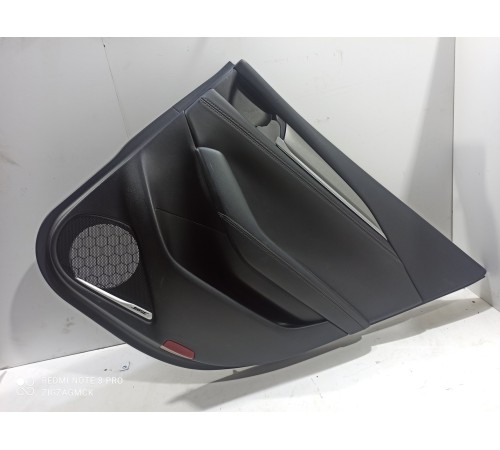 Обшивка двери (задняя правая)