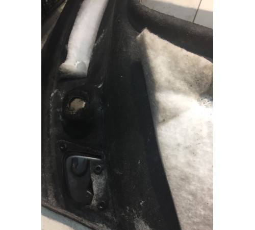 Обшивка багажника