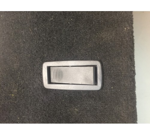 Обшивка багажника