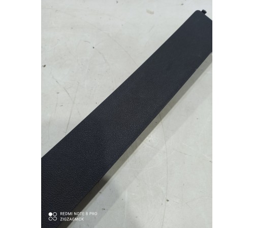 Накладка обшивки багажника