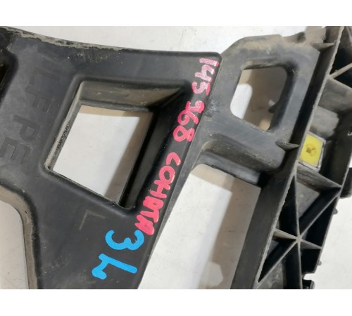 Кронштейн бампера задний левый