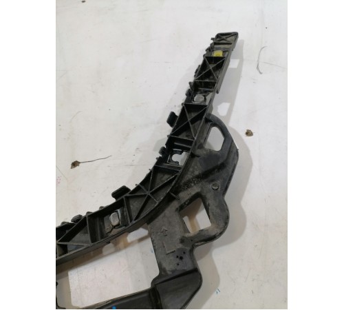 Кронштейн бампера задний левый