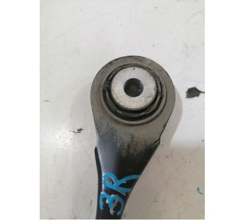 Рычаг подвески задний правый нижний