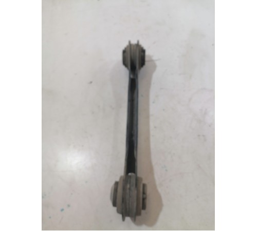 Рычаг подвески задний правый нижний