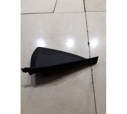 Накладка торпедо боковая(левая)