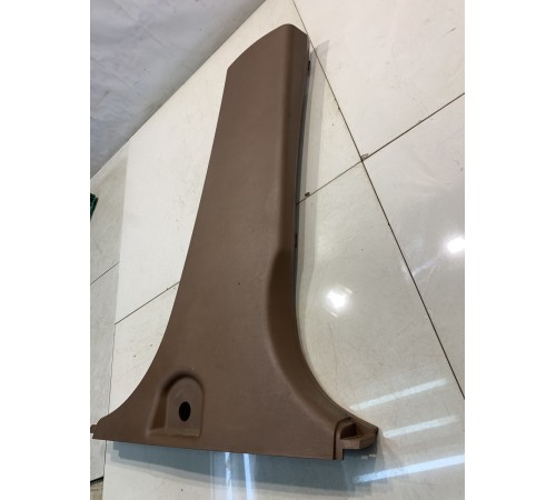 Обшивка стойки (нижняя,правая)