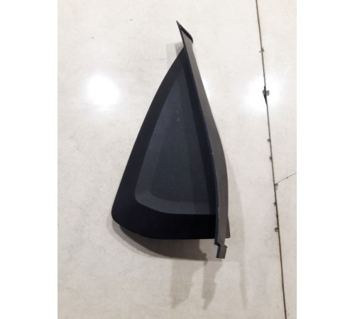 Накладка торпедо боковая(левая)