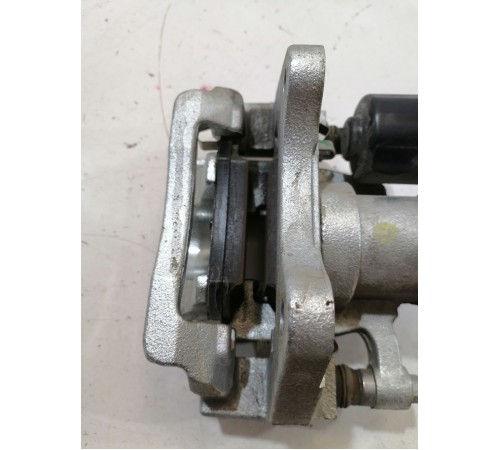 Суппорт задний левый