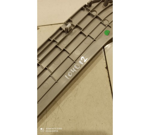 Накладка окна двери левая