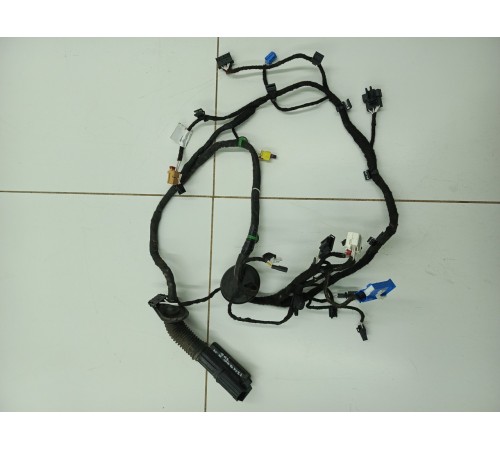 Электропроводка двери передняя правая