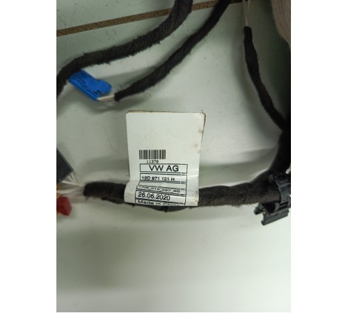 Электропроводка двери передняя правая