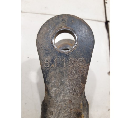 Рычаг подвески (тяга) задний правый