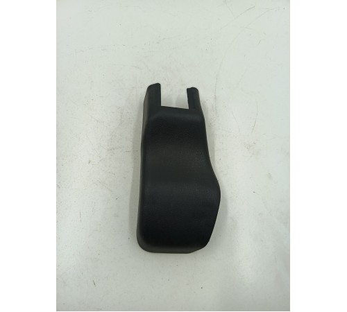 Накладка сиденья передняя правая