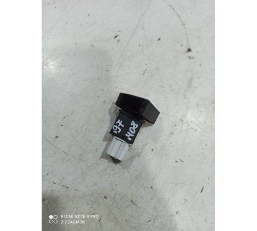 Кнопка аварийной сигнализации