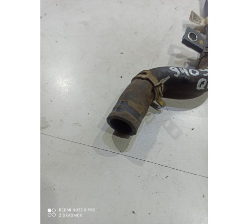 Патрубок системы охлаждения