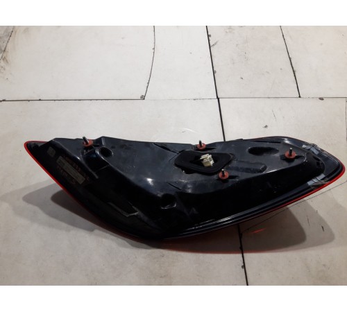 Фонарь (задний левый)