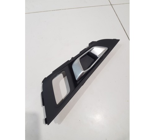 Ручка двери внутренняя передняя левая