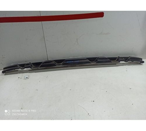 Кронштейн заднего бампера (центральный)