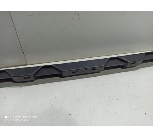 Кронштейн заднего бампера (центральный)