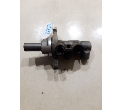 Главный тормозной цилиндр