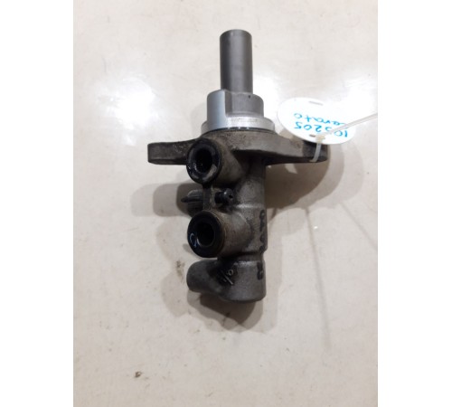 Главный тормозной цилиндр