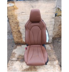 Сиденье переднее левое