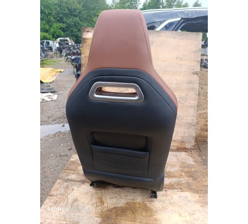 Сиденье переднее левое