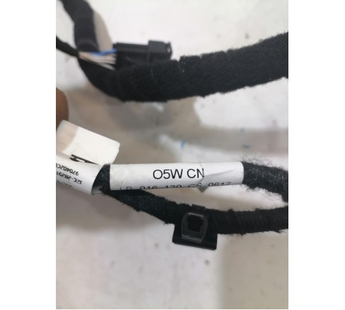 Электропроводка двери передняя правая