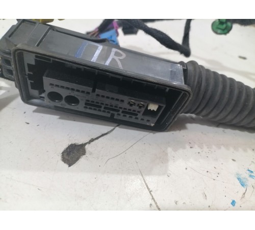 Электропроводка двери передняя правая