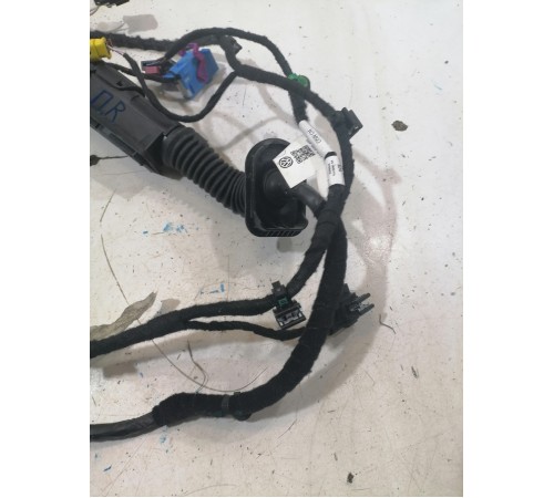 Электропроводка двери передняя правая