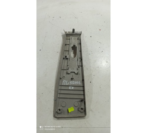 Обшивка стойки передняя левая