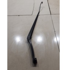 Поводок стеклоочистителя(правый)